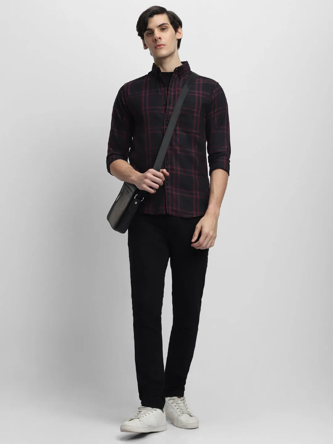 Men's Button-Down Collar Slim Fit Windowpane Checks Opaque Cotton Casual Shirt
