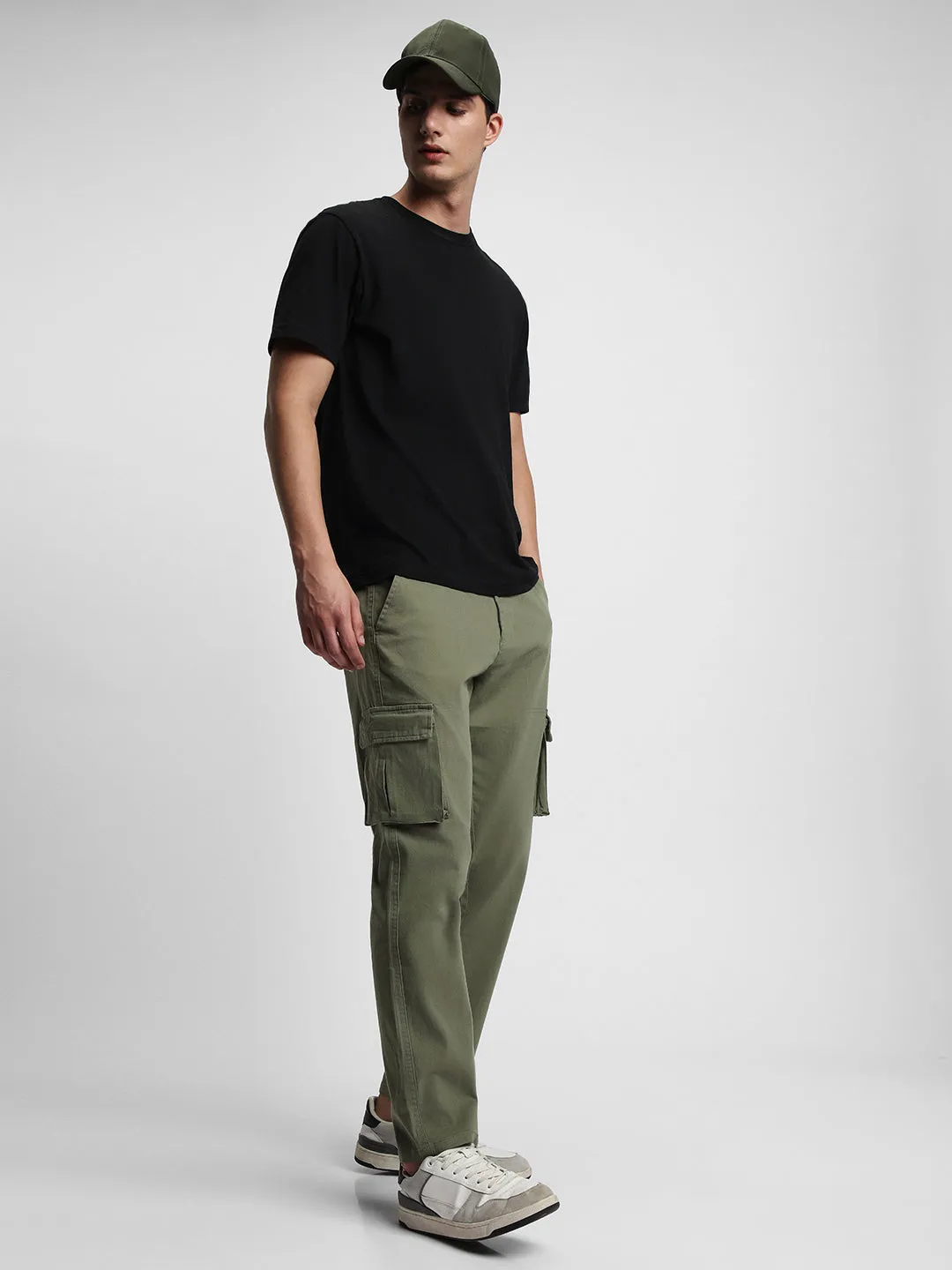 Men's Light olive with Button and fly Closure Cargo trousers