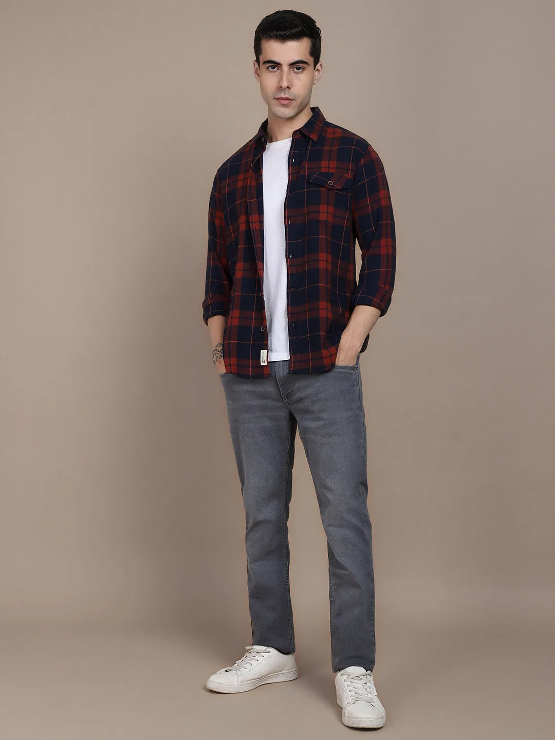 Men's Regular Collar Slim Fit Checks Grey Casual Shirts