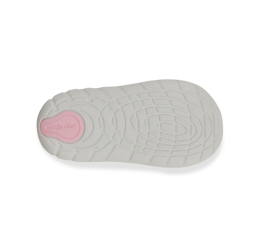 Stride Rite Rosa Sneaker